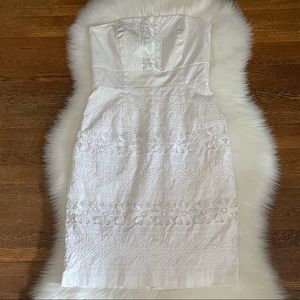WHBM White Embroidered Strapless Cotton Dress in size 4.